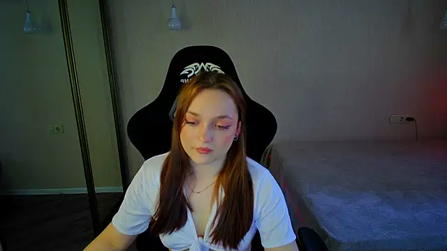 Snapshot of VanessaWilsons chatting on 03-21-25, 07:55 VanessaWilsons online show from 03-21-25, 07:55