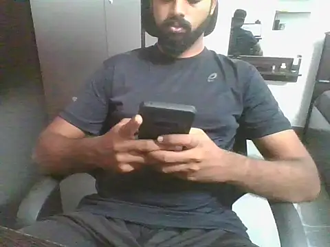 Snapshot of lovelyakash69 chatting on 09-10-25, 03:39 lovelyakash69 online show from 09-10-25, 03:39