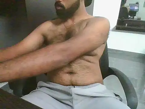 Snapshot of lovelyakash69 chatting on 09-18-25, 04:42 lovelyakash69 online show from 09-18-25, 04:42