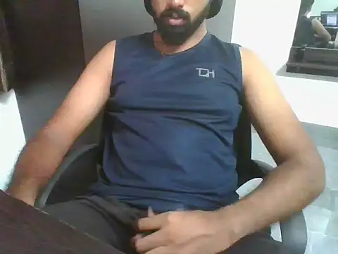 Snapshot of lovelyakash69 chatting on 10-01-25, 03:45 lovelyakash69 online show from 10-01-25, 03:45