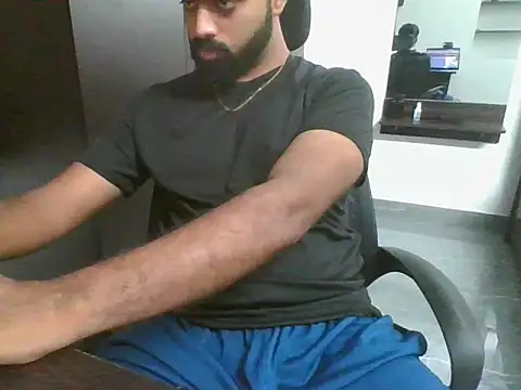 Snapshot of lovelyakash69 chatting on 10-22-25, 04:02 lovelyakash69 online show from 10-22-25, 04:02