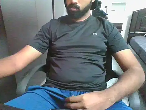 Snapshot of lovelyakash69 chatting on 12-02-25, 03:45 lovelyakash69 online show from 12-02-25, 03:45