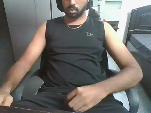 lovelyakash69 online show from 03-14-26, 05:57