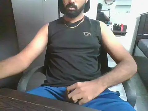 lovelyakash69 online show from 06-04-26, 07:36