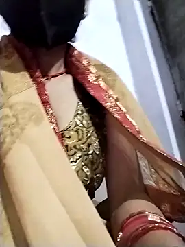 Soniy-Maax online show from 12-18-25, 04:13