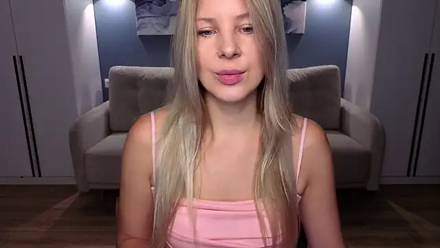 MelanieBennett online show from 11-12-25, 06:47