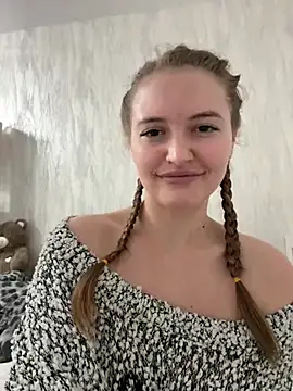 TesssaHart online show from 03-02-26, 08:59