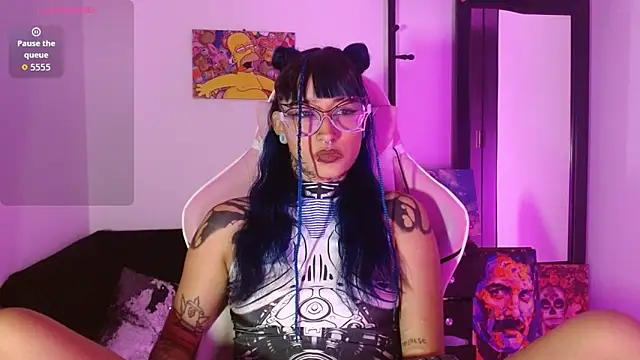 SharaRoss1 online show from 12-19-25, 04:52