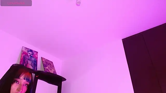 SharaRoss1 online show from 01-15-26, 05:12