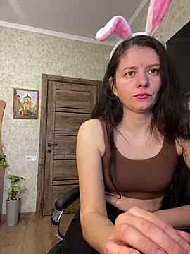 Snapshot of MariannaSida chatting on 04-02-26, 06:33 MariannaSida online show from 04-02-26, 06:33