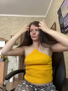 Snapshot of MariannaSida chatting on 05-13-26, 09:28 MariannaSida online show from 05-13-26, 09:28