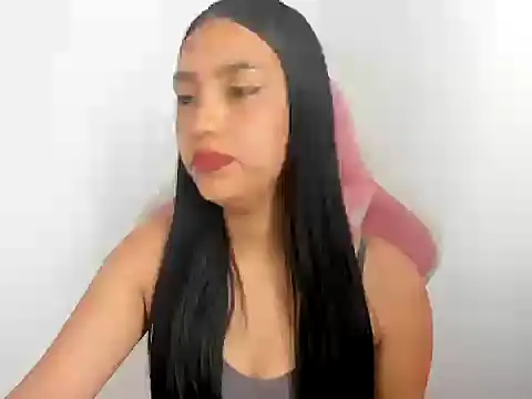 Snapshot of karely_sweet_ chatting on 06-15-26, 02:30 karely sweet online show from 06-15-26, 02:30