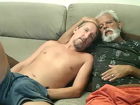 Snapshot of CasalcwBR chatting on 04-07-26, 01:17 CasalcwBR online show from 04-07-26, 01:17