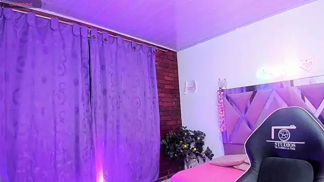 saaya tay online show from 12-15-25, 12:09