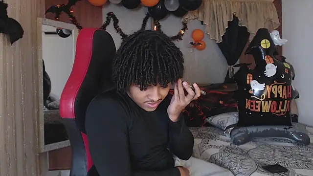 black king 241 online show from 10-23-25, 03:28