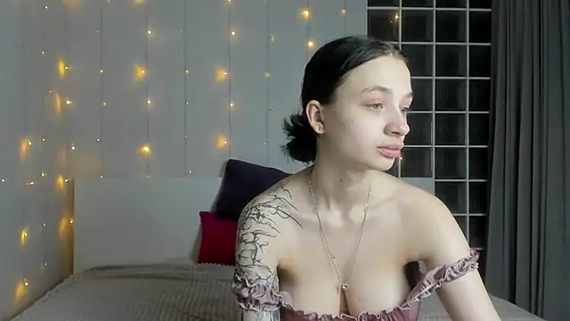 Chatty Alice online show from 09-22-25, 12:34