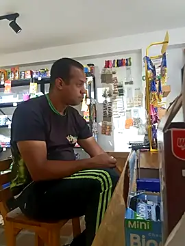 elnegro707070 online show from 10-27-25, 11:03