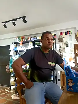 elnegro707070 online show from 11-24-25, 11:10