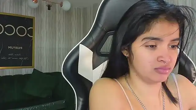 clementine t online show from 11-18-25, 12:31