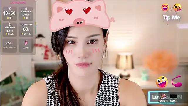 LunaBelle1984 online show from 11-22-25, 03:33