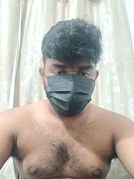 Snapshot of UrbanUtopia chatting on 11-06-25, 03:13 UrbanUtopia online show from 11-06-25, 03:13