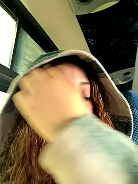 Snapshot of Baby__Otaku chatting on 11-14-25, 04:17 Baby Otaku online show from 11-14-25, 04:17