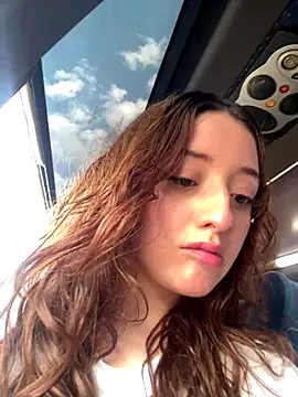 Snapshot of Baby__Otaku chatting on 11-22-25, 09:03 Baby Otaku online show from 11-22-25, 09:03