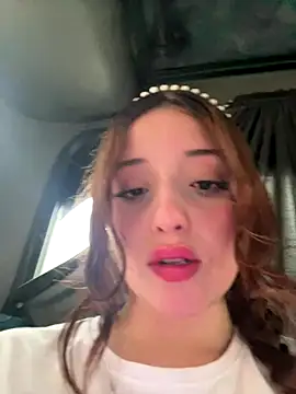 Snapshot of Baby__Otaku chatting on 11-27-25, 09:39 Baby Otaku online show from 11-27-25, 09:39