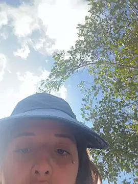 Snapshot of Baby__Otaku chatting on 11-30-25, 02:32 Baby Otaku online show from 11-30-25, 02:32