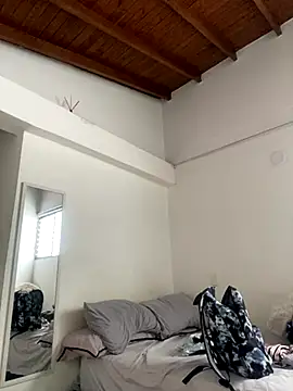 Mia  Gray online show from 10-22-25, 06:18