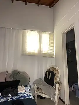 Mia  Gray online show from 11-29-25, 05:49