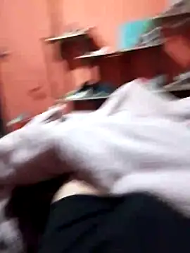 Snapshot of luuiss12 chatting on 03-16-26, 08:07 luuiss12 online show from 03-16-26, 08:07