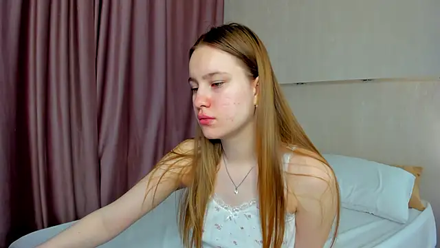 Candy Cansew online show from 09-26-25, 12:03