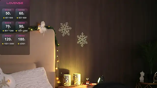 ChloeDevine online show from 12-02-25, 05:35