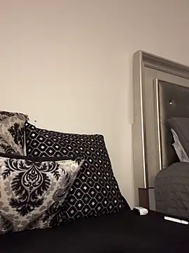 RoyalQueen2u online show from 10-07-25, 01:36