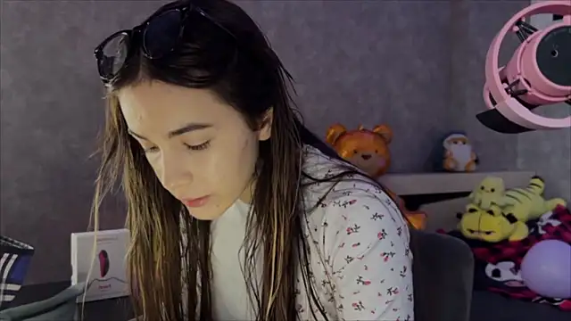 CupSizeGirl online show from 02-13-26, 03:24