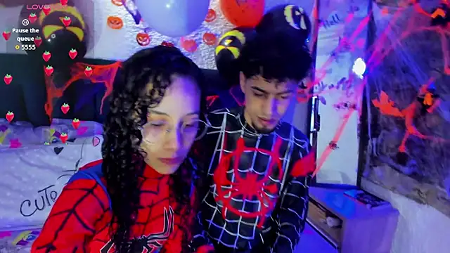 JennMuriel  online show from 10-31-25, 01:01