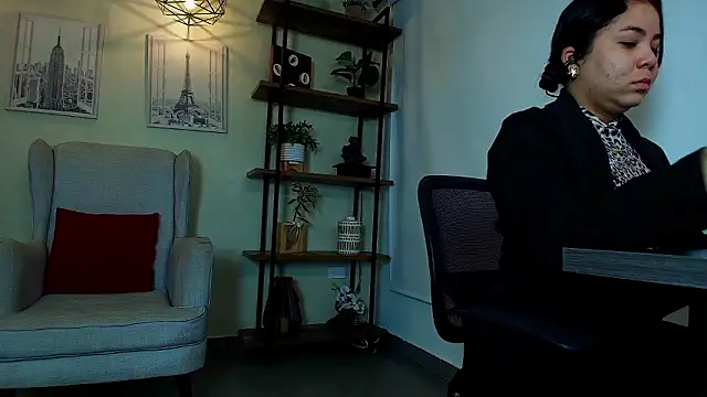  Victoria Collins online show from 02-21-26, 10:27