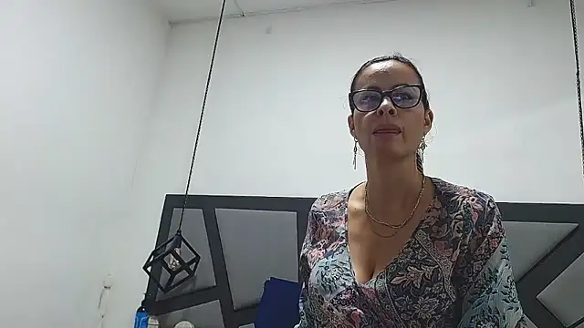 amanda ramirez online show from 01-17-26, 11:08