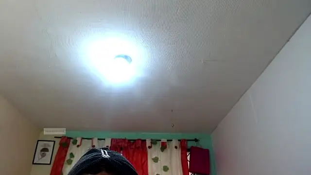 vale miel online show from 09-09-25, 05:34