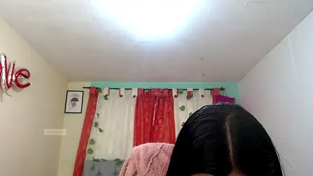 vale miel online show from 09-23-25, 06:11