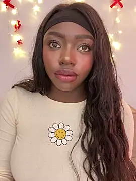 alissradiante1 online show from 12-18-25, 02:39