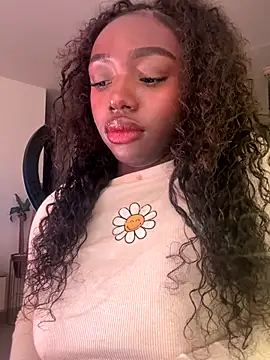 alissradiante1 online show from 01-08-26, 05:54