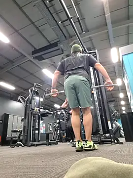 CloudyMuscleBeefy online show from 12-21-25, 12:29