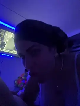 candycubanita online show from 04-20-26, 05:54