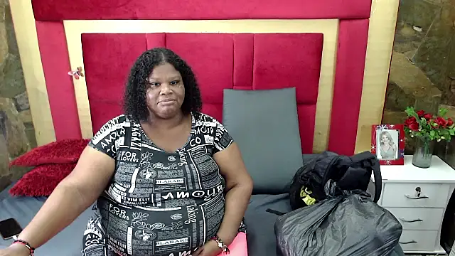 Exoticbigmandy online show from 10-16-25, 08:54