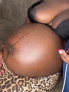 bignipple254 online show from 03-19-26, 07:18