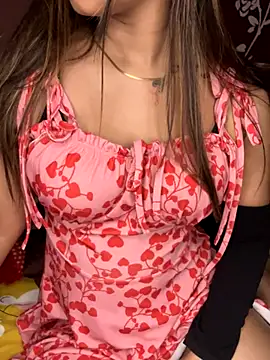 Scarlett 1819 online show from 12-21-25, 05:09