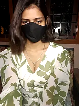 Isha Sax online show from 10-14-25, 07:36