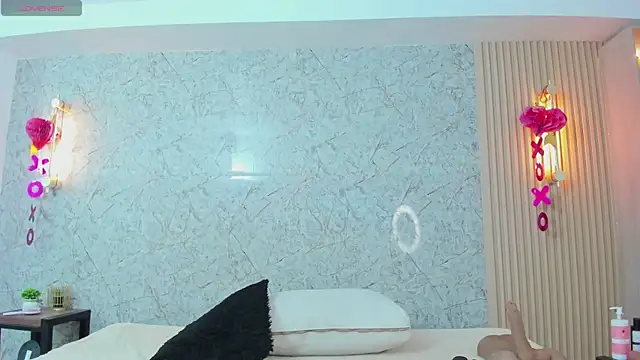 Antonella west online show from 03-13-26, 08:48